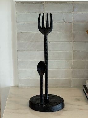Pottery Barn Black paper towel holder
